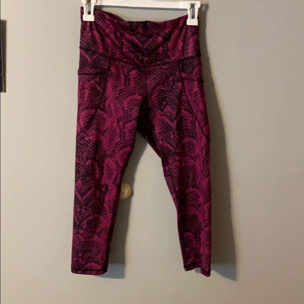 magenta snakeskin workout leggings C9 w/ POCKETS